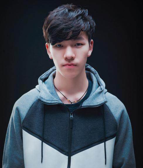 绝地求生17shou哪里直播,绝地求生17shou神级队友