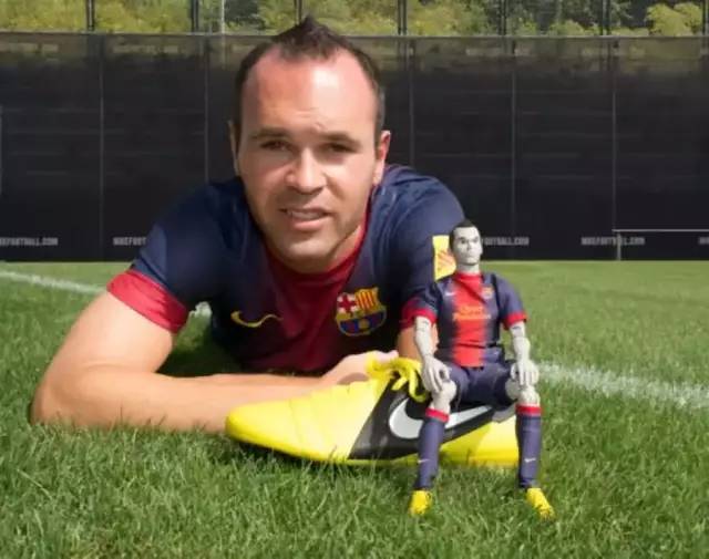 足球鞋是阿迪达斯好还是耐克的好,足球鞋阿迪和耐克的谁好