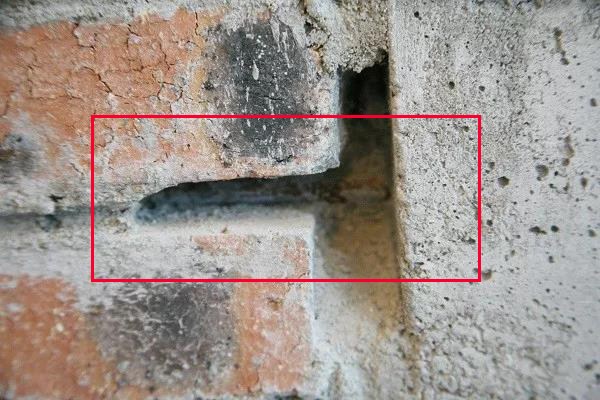 邻居家的墙倒了砸了我怎么办,邻居家墙倒了怎么处理