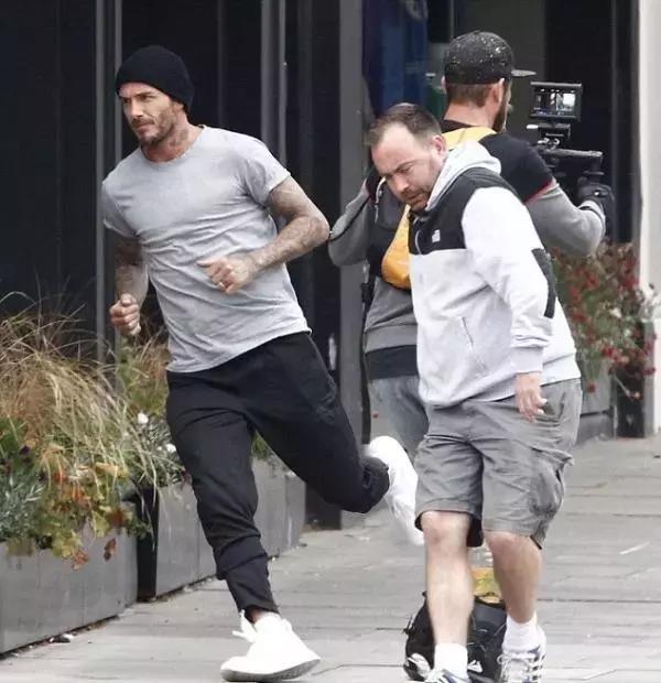 贝克汉姆英格兰夺冠,贝克汉姆精彩比赛