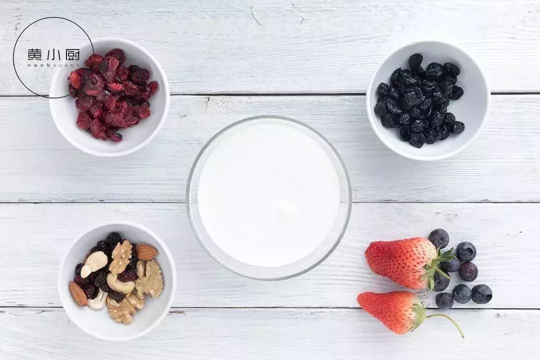 自制冰镇酸奶需要多长时间,自制酸奶如何成冻