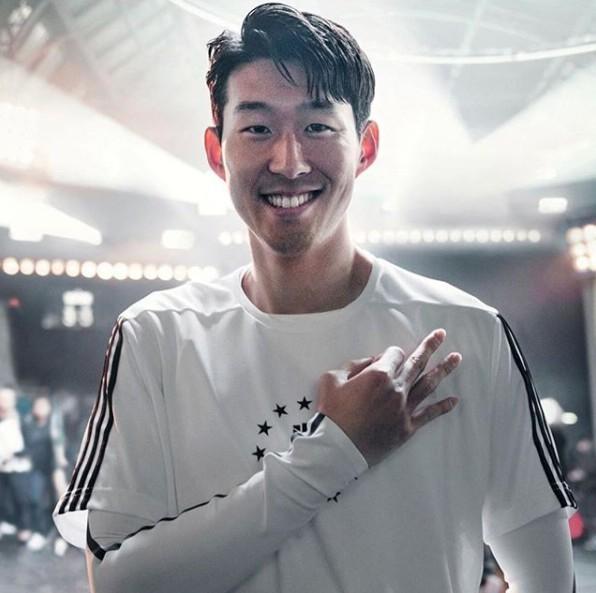 今年世界杯穿西装最帅的足球明星,2018年世界杯德国队西装革履