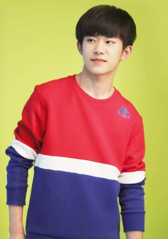 鹿晗梦想成为足球运动员,鹿晗梦想踢球