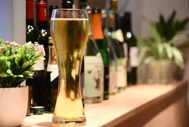 2022世界杯手工酒杯,世界杯看球优雅指南