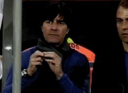 「神吐槽」真球迷伪球迷都需要的世界杯发圈指南