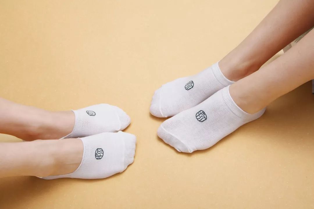 一条精选|中国人种这种草做成袜子,脚不臭了