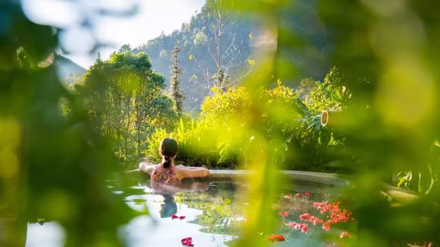 把身心交给火山热海：开启一段洗心洗肺怡情怡身的健康之旅