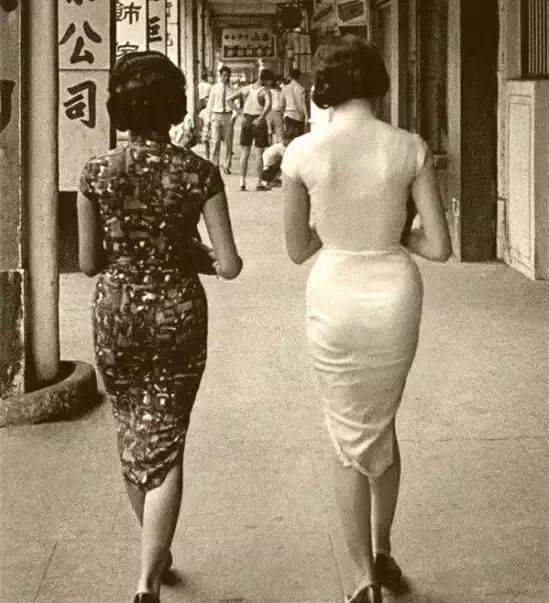 送苏州女人一件苏式旗袍就行了,如果不行就两件……