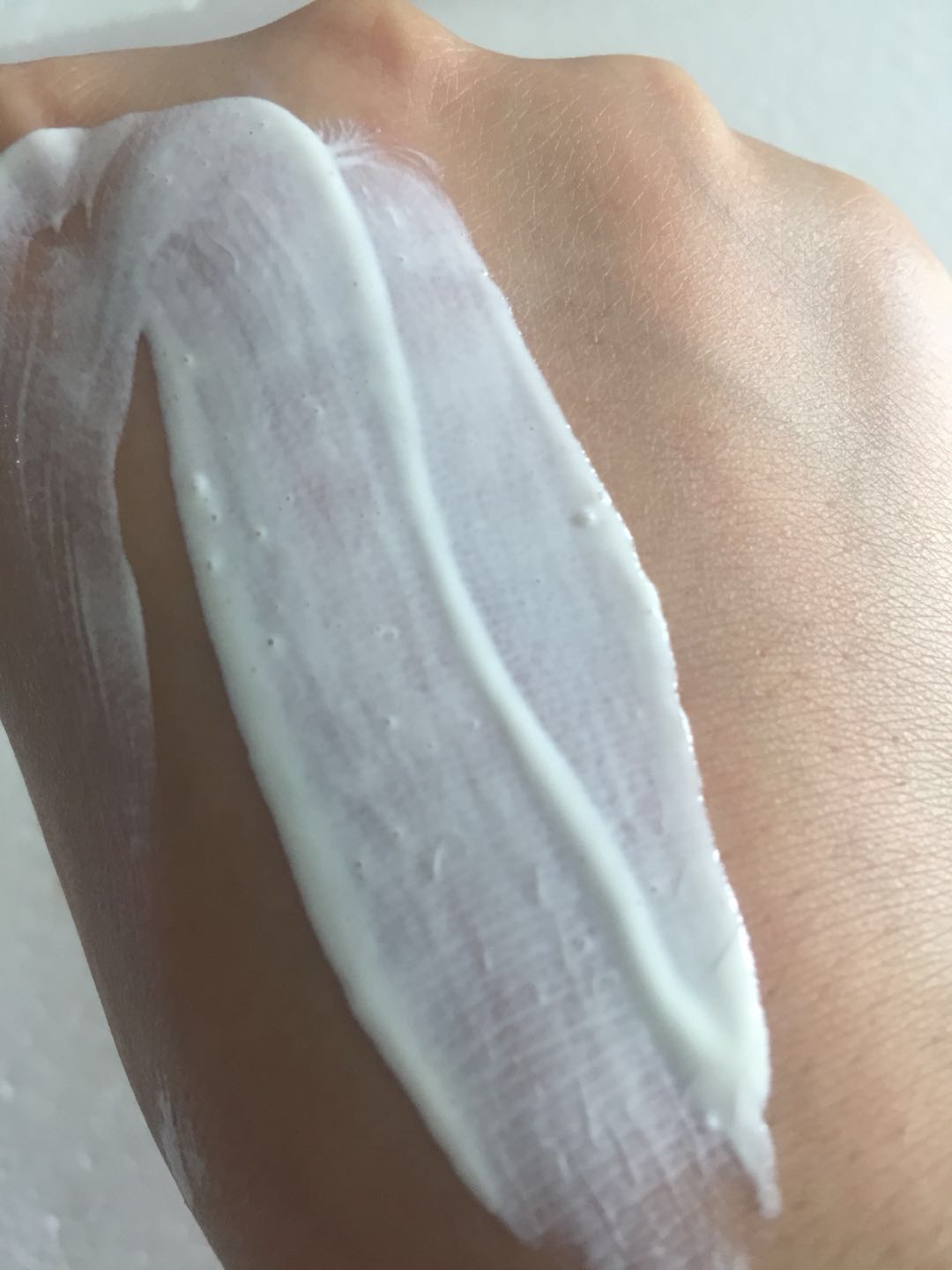 韩系防晒必备产品推荐大全,干皮不爆痘防晒推荐什么