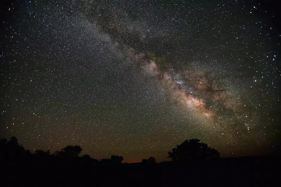 开挂的人生不需要解释图片,开挂的人生不需要解释合集