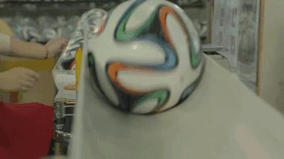 世界杯足球2022比赛用球哪里生产,世界杯足球使用中国制造