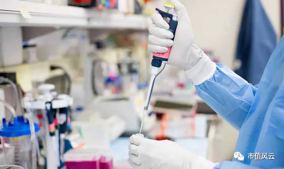 股票复牌连续三跌停，实控人火速出手相救