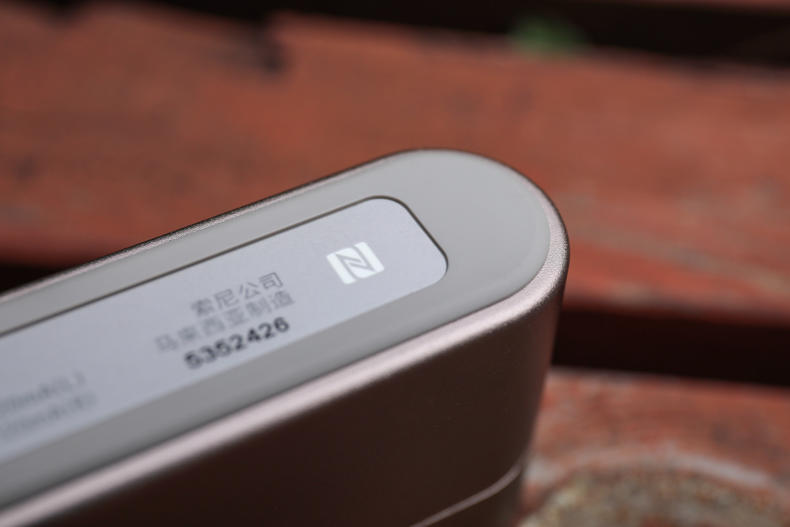 索尼降噪豆4代和苹果对比,索尼降噪豆5什么时候上市