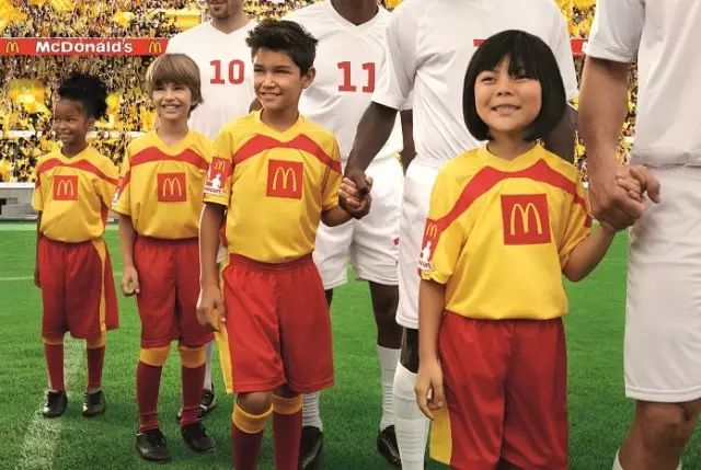 冷知识足球员,羽毛球球童的作用