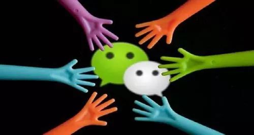 每个基层都加入了各种工作群,基层干部加上百个工作群