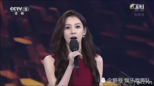 cctv5足球外景女主持人,cctv5足球美女主播
