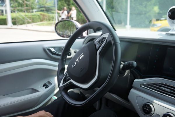 共享新能源汽车亏损,共享汽车为什么跌下神坛