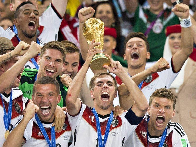 这一次让老爸重拾年少的足球梦,我和父亲做同一样的梦