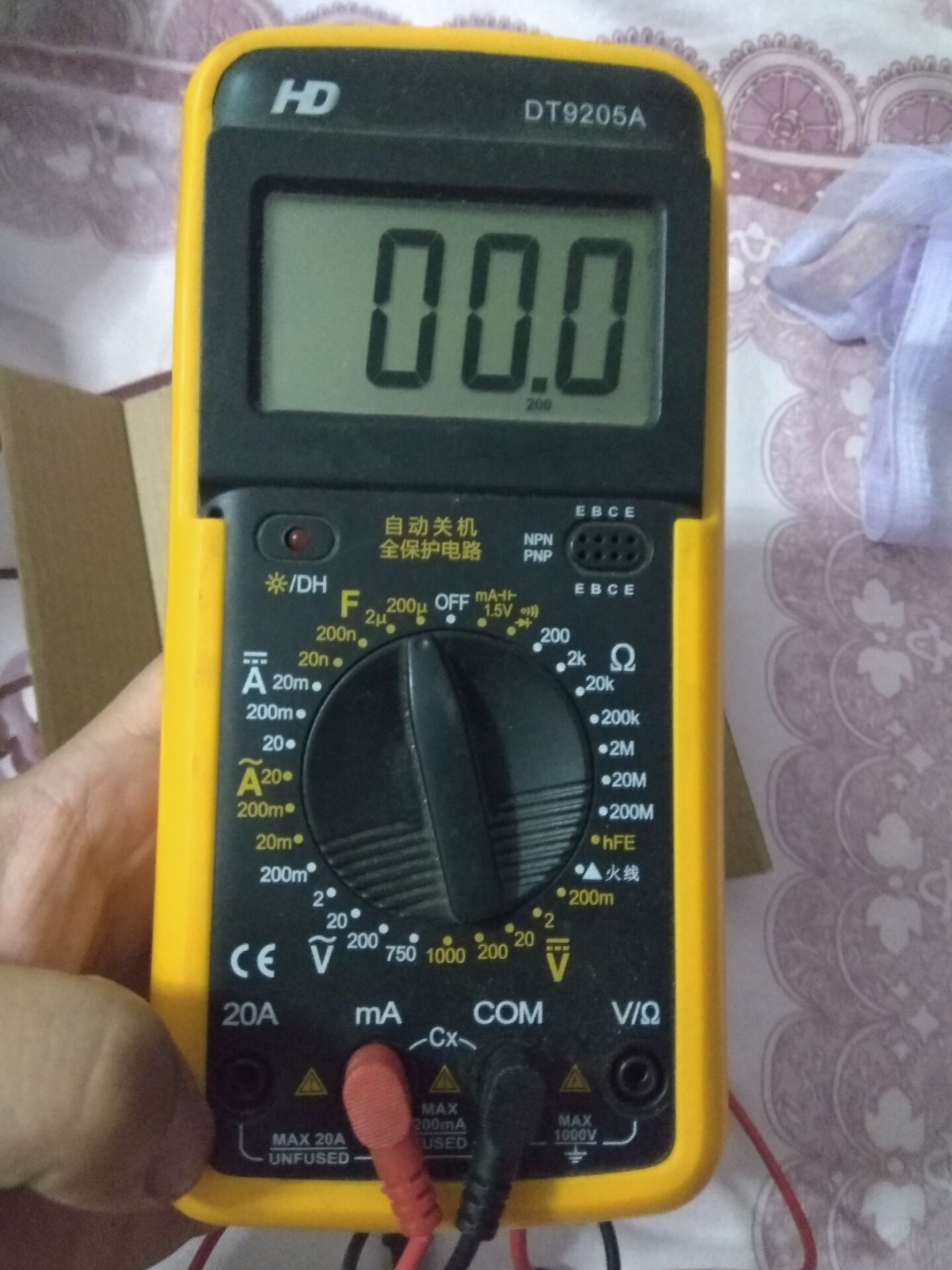 如何测量电容器电容值并判断好坏,万用表检测led电容分正负极吗