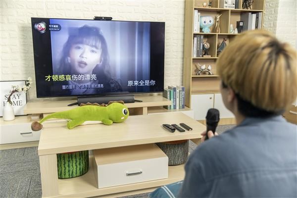 康佳麦克风怎么连接长虹电视,康佳电视k歌麦克风