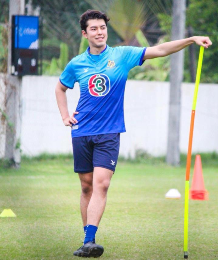 世界杯上看帅哥,世界杯现场看足球