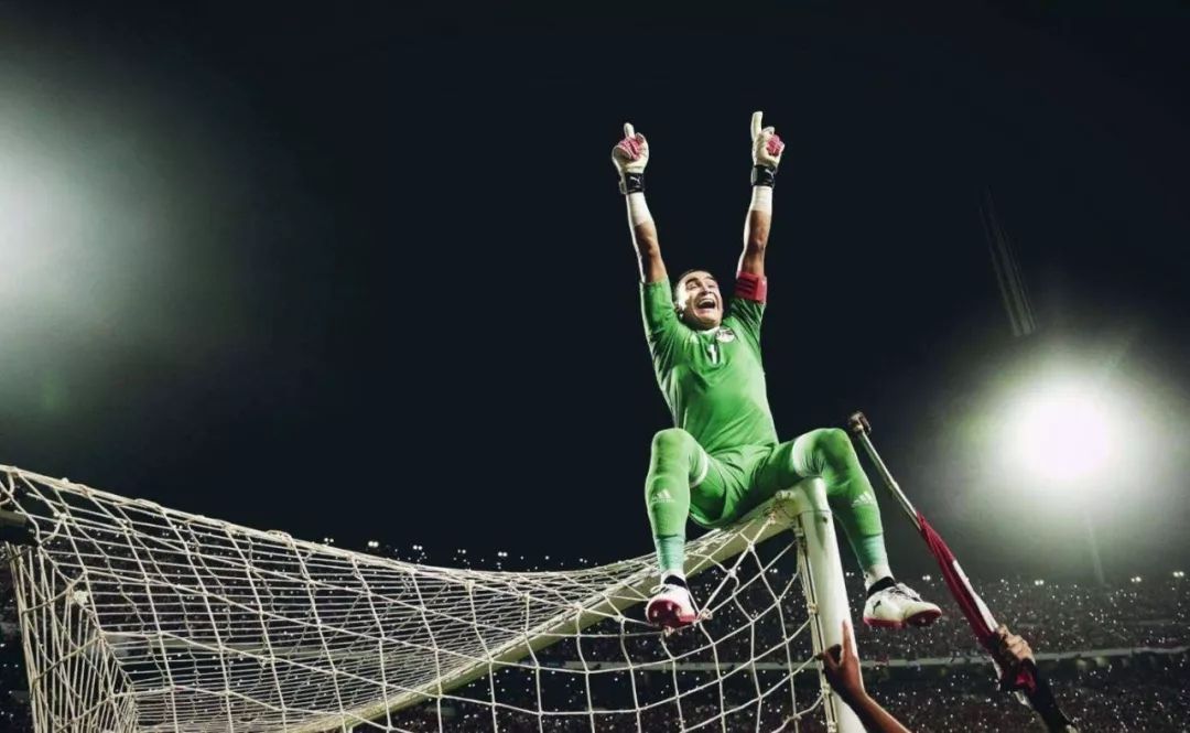 世界杯，比足球有意思的，是人生｜假期谈