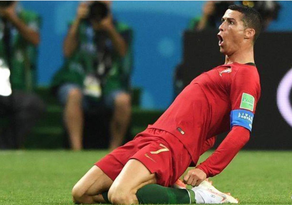 c罗的4个孩子都是亲生的吗,c罗的4个孩子