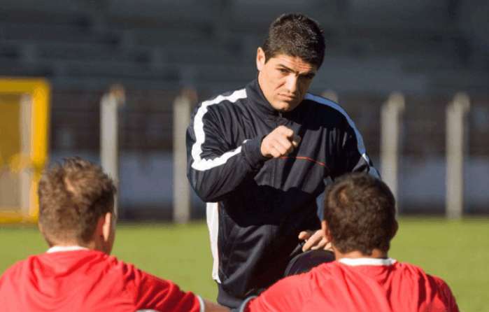 足球文化礼仪,足球礼仪都是什么