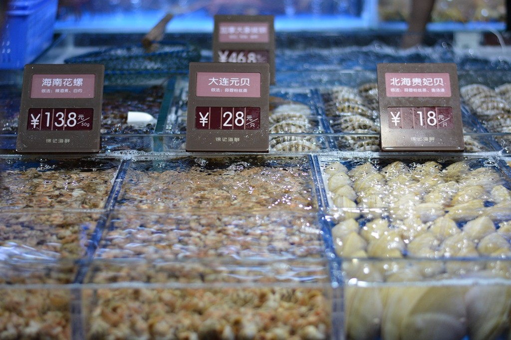 徐记海鲜雁南一路店电话,徐记九头鸟肥牛海鲜价格