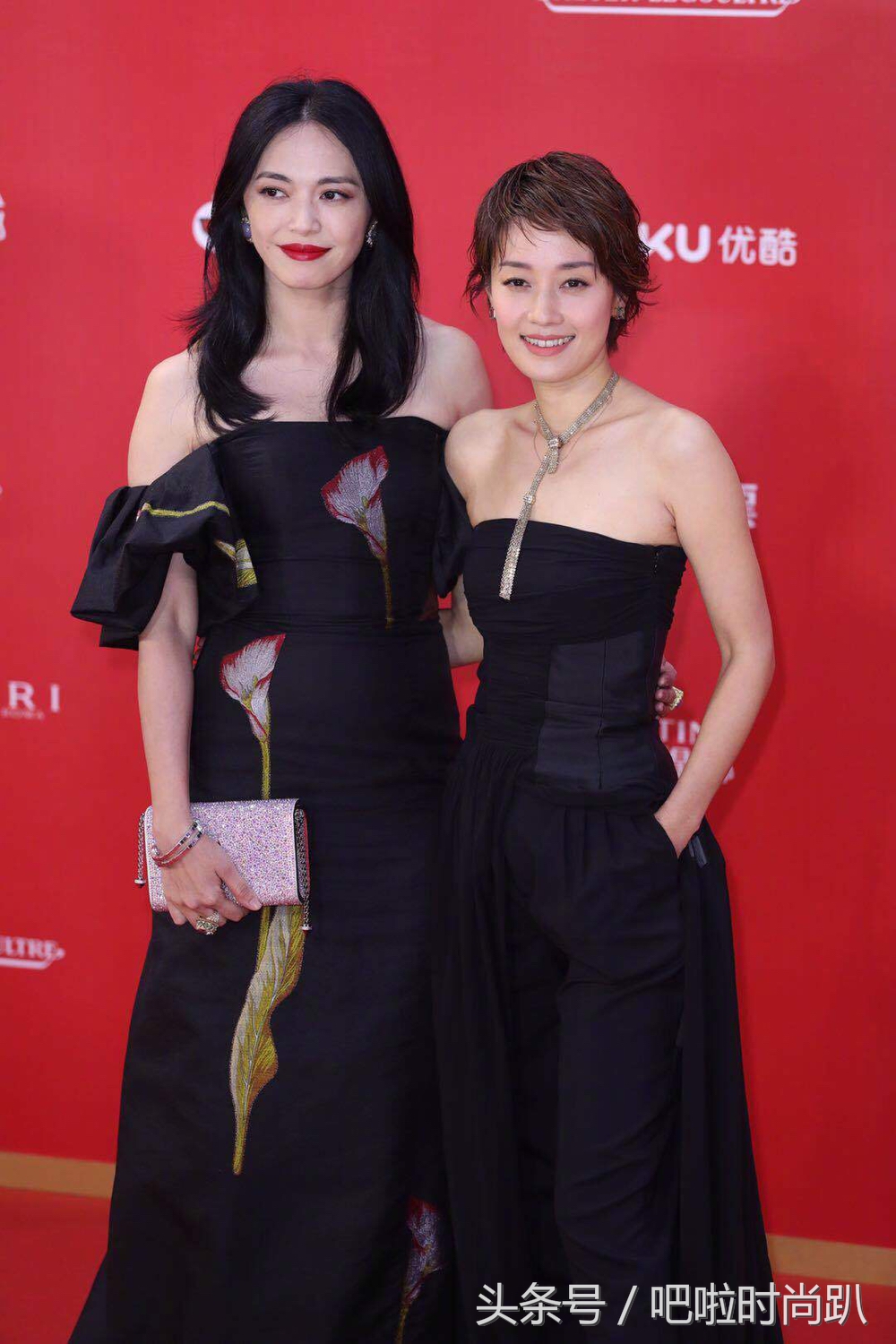 53岁刘嘉玲大秀好身材,54岁刘嘉玲穿刺绣裙图