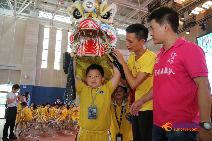 东莞非遗文化体验之旅,东莞市非物质文化遗产走进校园