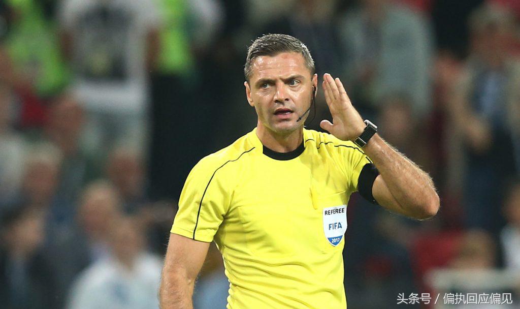 世界杯裁判判点球霸气瞬间,世界杯裁判判罚后再改判