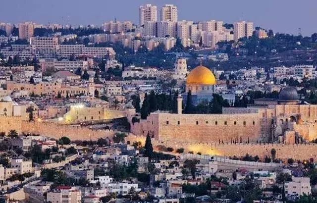 战争实在打不过可以投降吗,战争打不过人家咋办