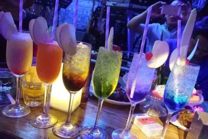 南宁最好的livehouse酒吧,南宁哪里欧洲杯酒吧有气氛