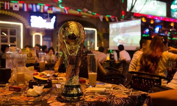 DET德浩传授你正确观看世界杯的两大绝招