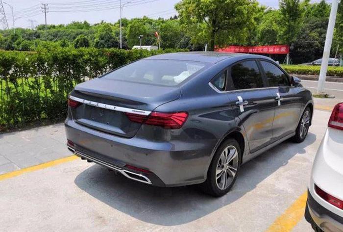 吉利要扳倒现代起亚!最新缤瑞多种颜色实车曝光,8万比领动良心