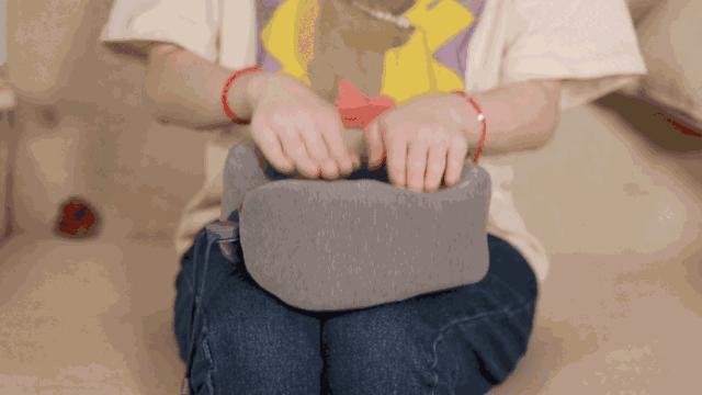 一款让颈椎爱上睡眠的按摩枕,最好用的旅行颈椎枕头