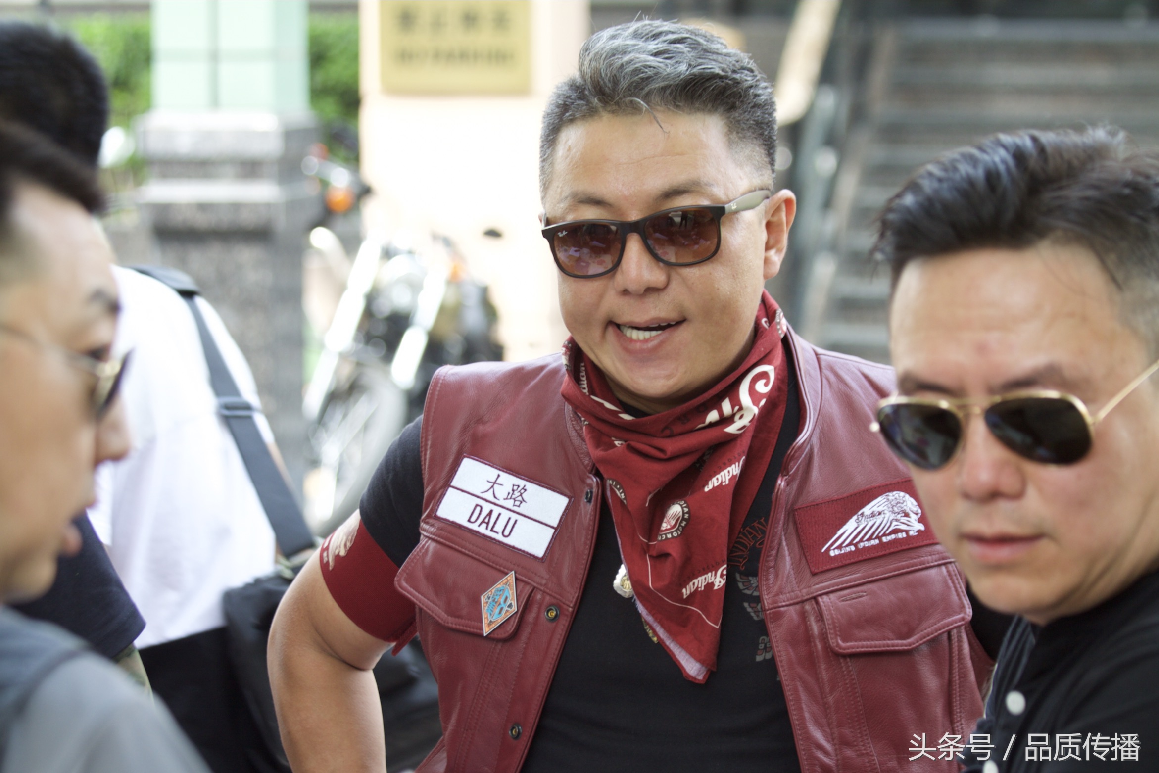 每人被俱乐部认可，哈雷俱乐部才能被社区认可，骑车、公益、成熟