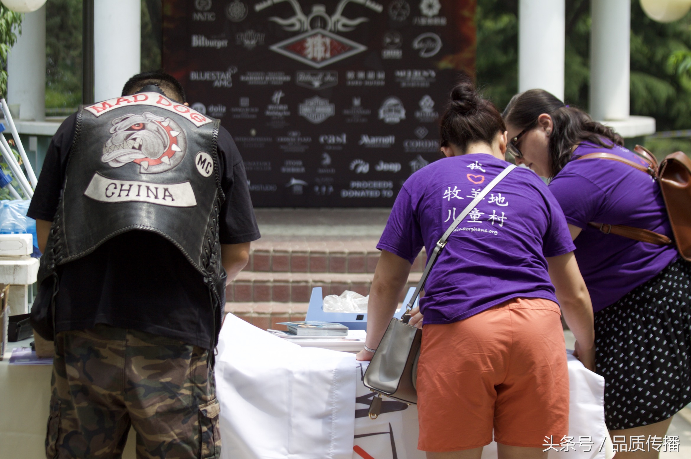 摩托车俱乐部就像足球国家队,美国俄罗斯污泥不染,万国猘翻乐善