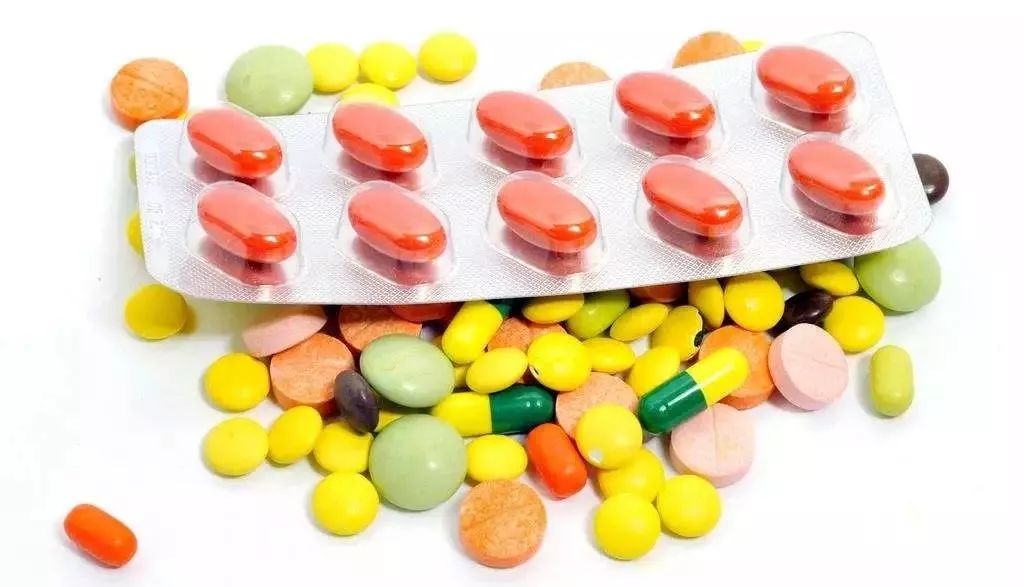 注意这些药不能掰开吃,吃药要注意这两种不要掰开吃