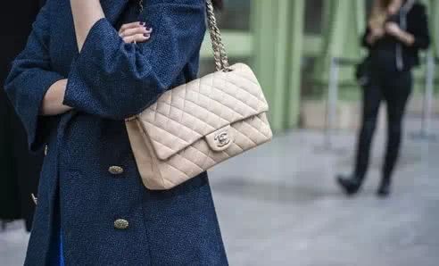 已经破烂不堪的皮衣还能修复吗,修复皮衣磨损用什么修复