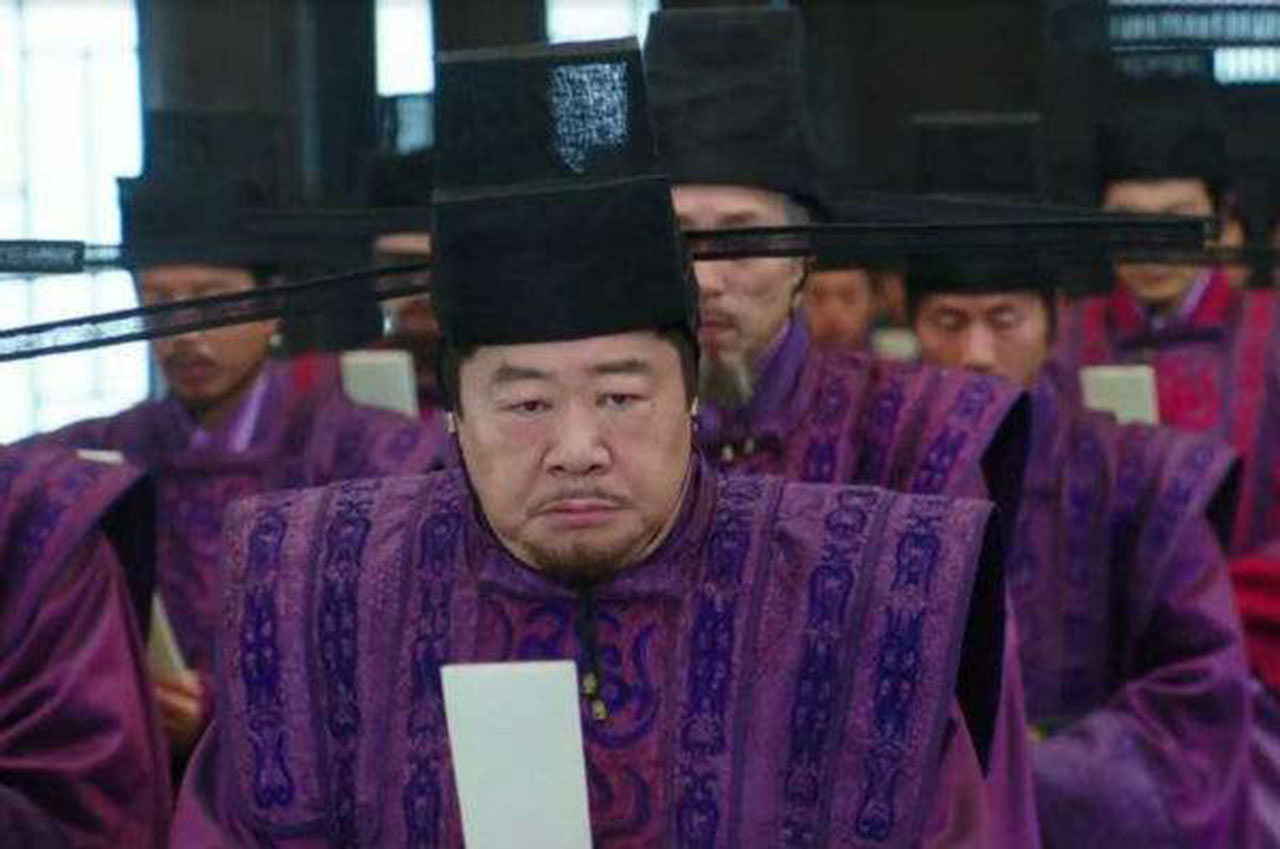 古代九品官员等级划分需要考吗,古代官员九品怎么分