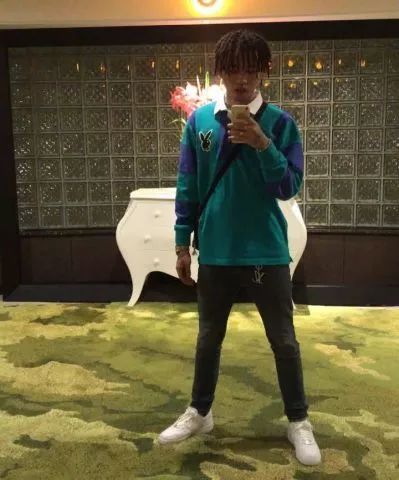 光有老爹鞋怎么够,没有这件单品就不能叫DadLook