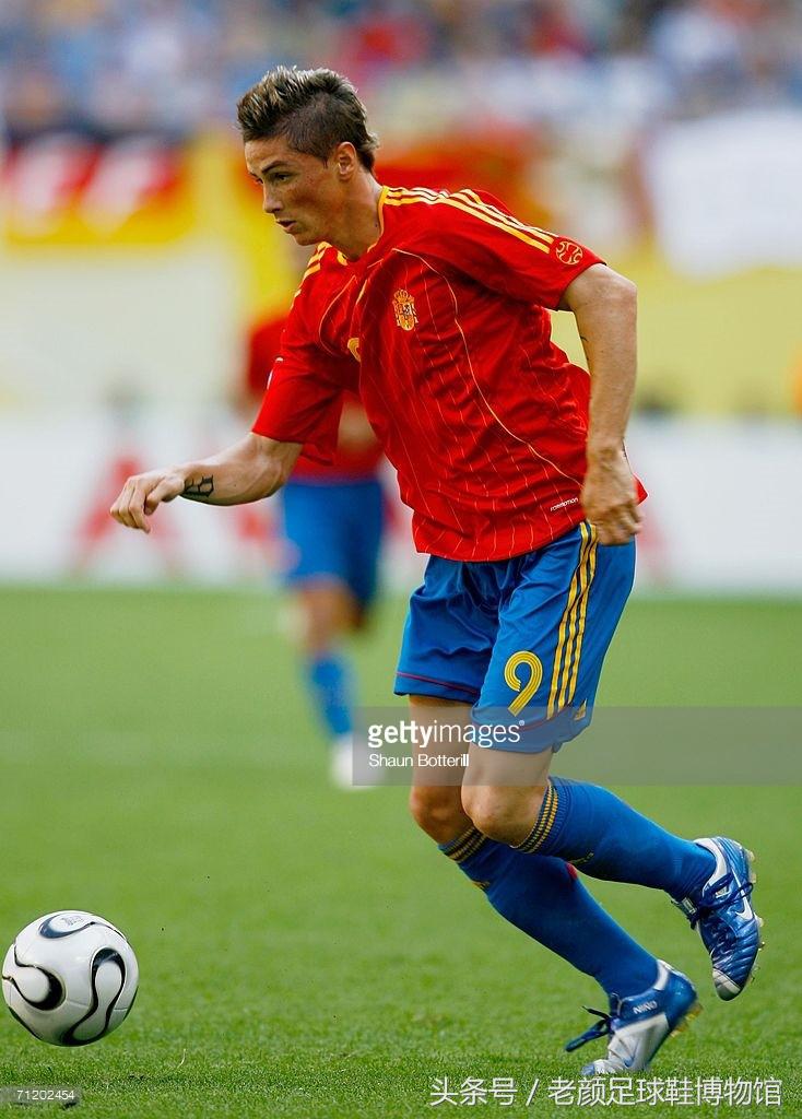 世界杯最强足球鞋排名,世界杯最火前十的足球鞋