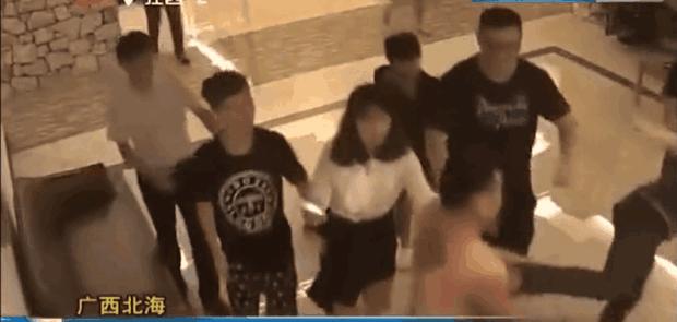 小情侣太吵了怎么办,小情侣闹很大矛盾正常吗