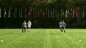 踢球注意脚不要受伤,踢球前热身多久合适