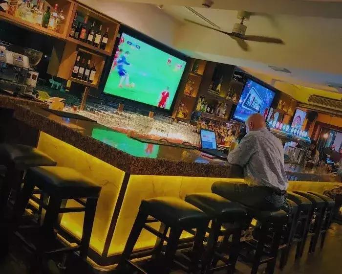 世界杯去哪里看球最过瘾广州,世界杯通宵看球的地方