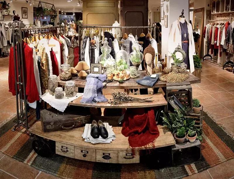 国内快时尚女装品牌有哪些呢,中国十大最受欢迎女装品牌