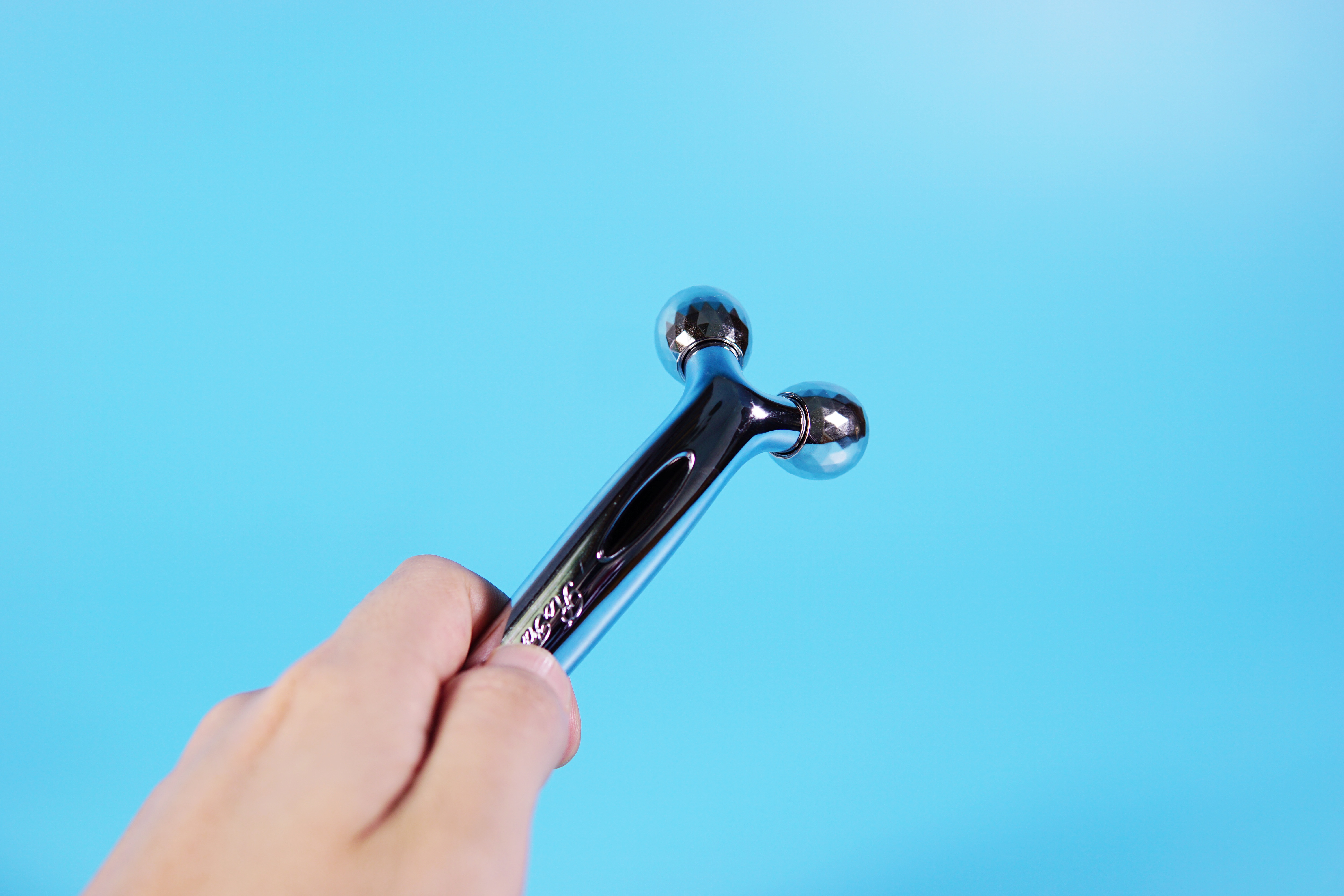 少花冤枉钱认准好产品,射频美容仪拔草还是种草