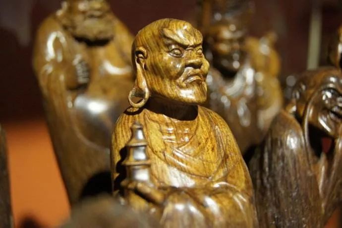 艺术品收藏未来爆发期,艺术品拍卖最新